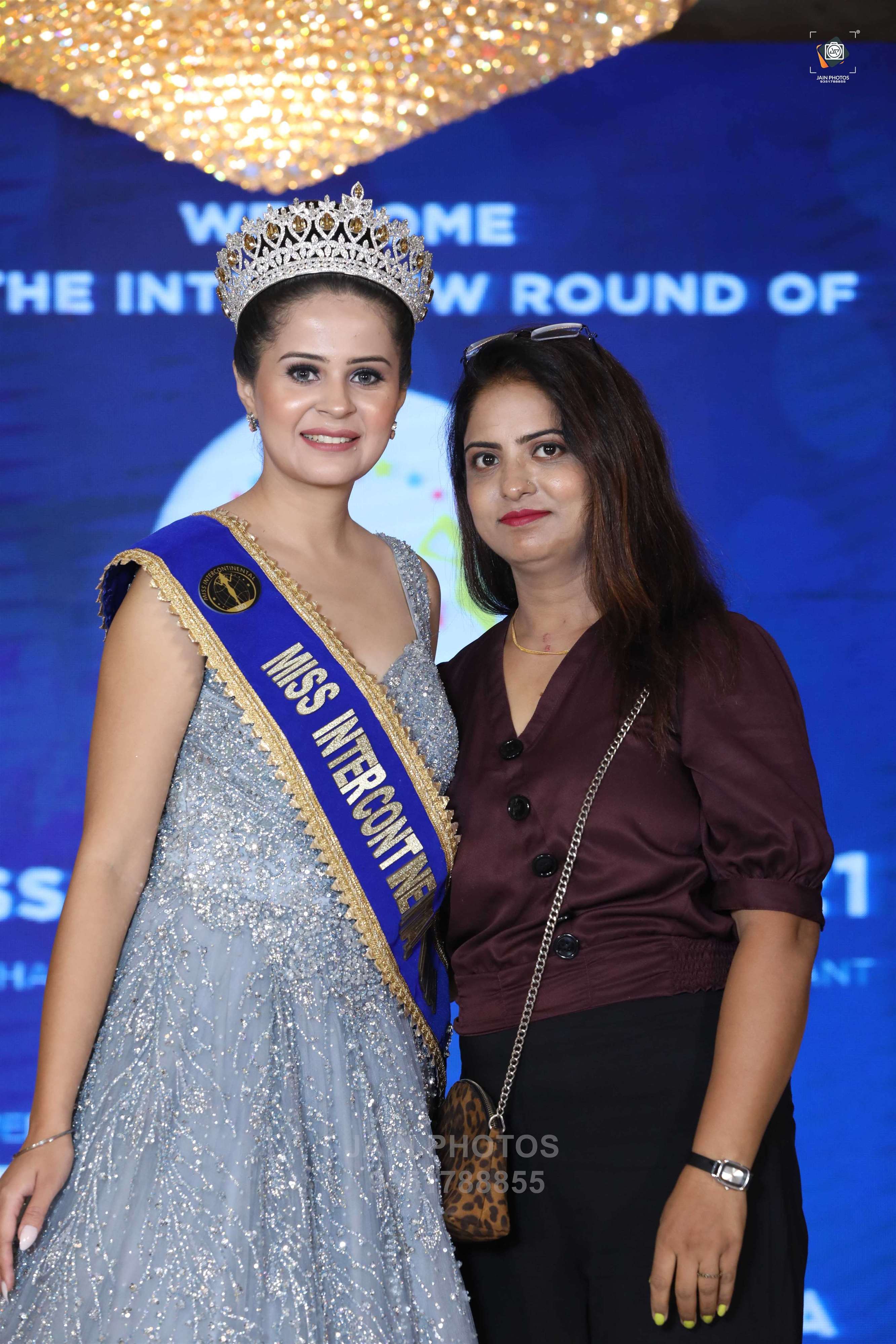 JAIN1008.JPG